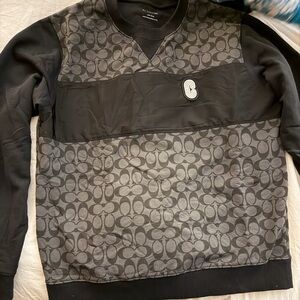 Coach Men's Black and Gray Patterned Crewneck Sweater